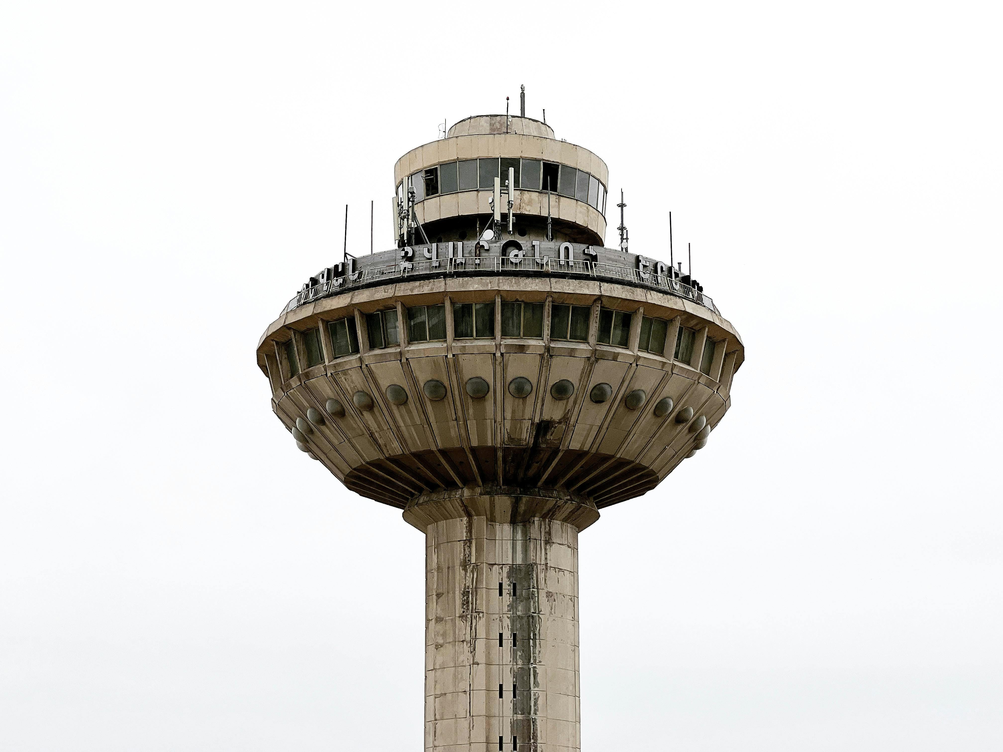 Routine ATC communication shows regional variation in Aviation English
