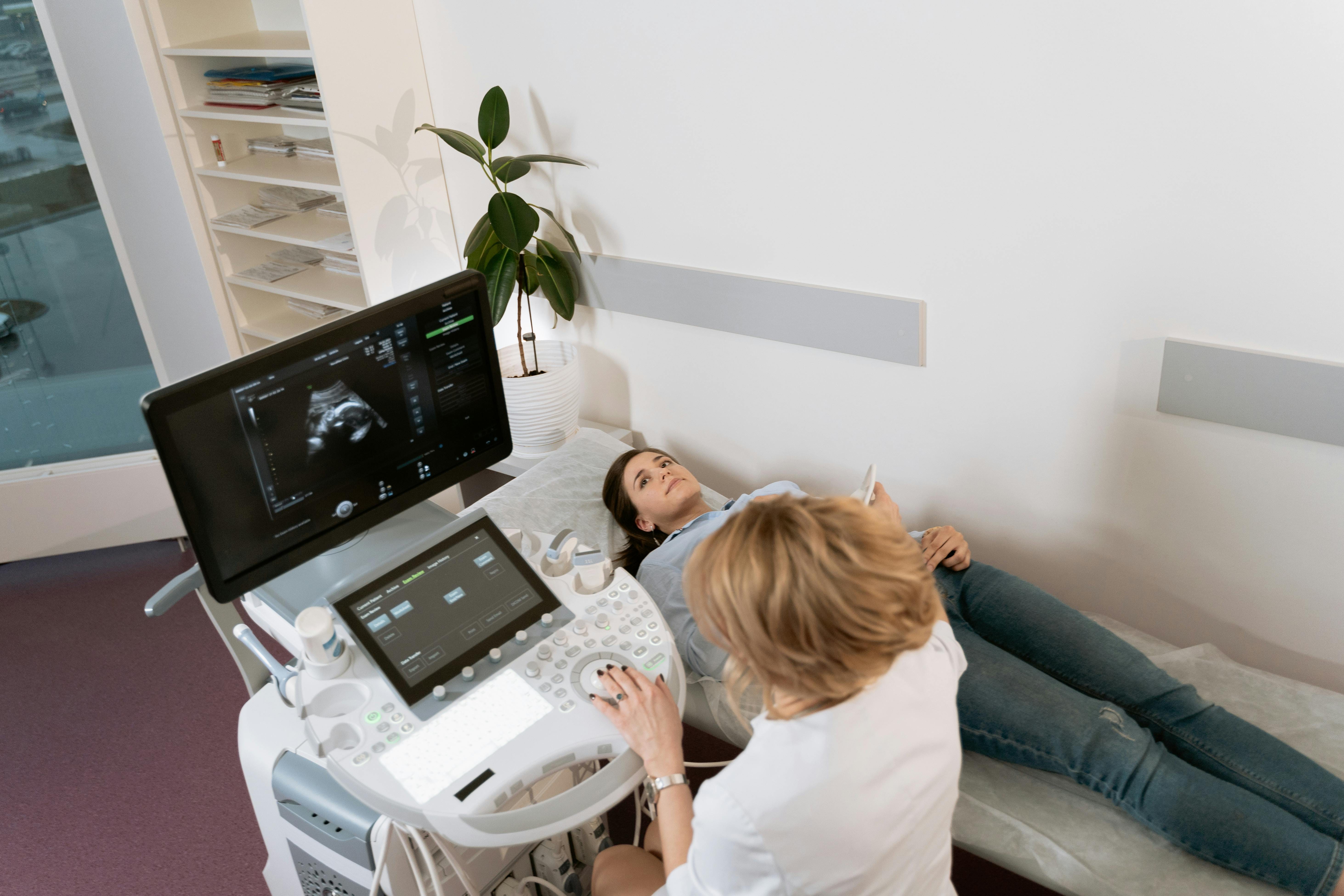 Echocardiography showed worse hemodynamics with severe pregnancy hypertension