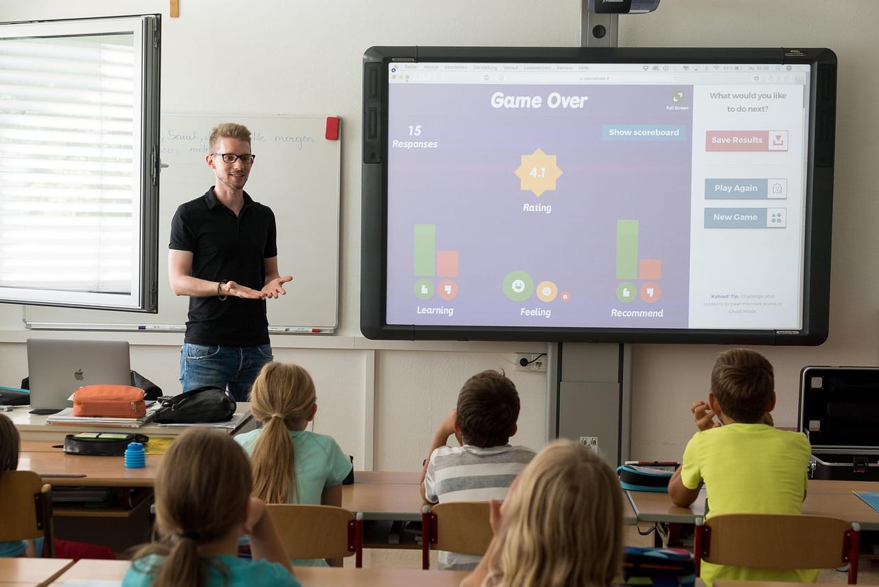 Repeated exposure improved self-ratings in childhood social anxiety disorder