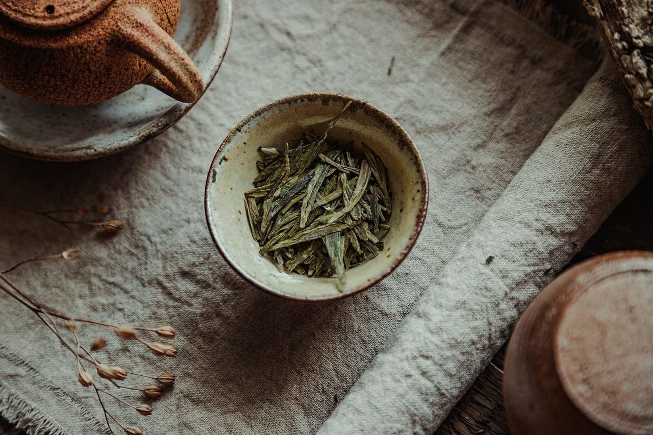 Peppermint tea extract was rich in terpenes