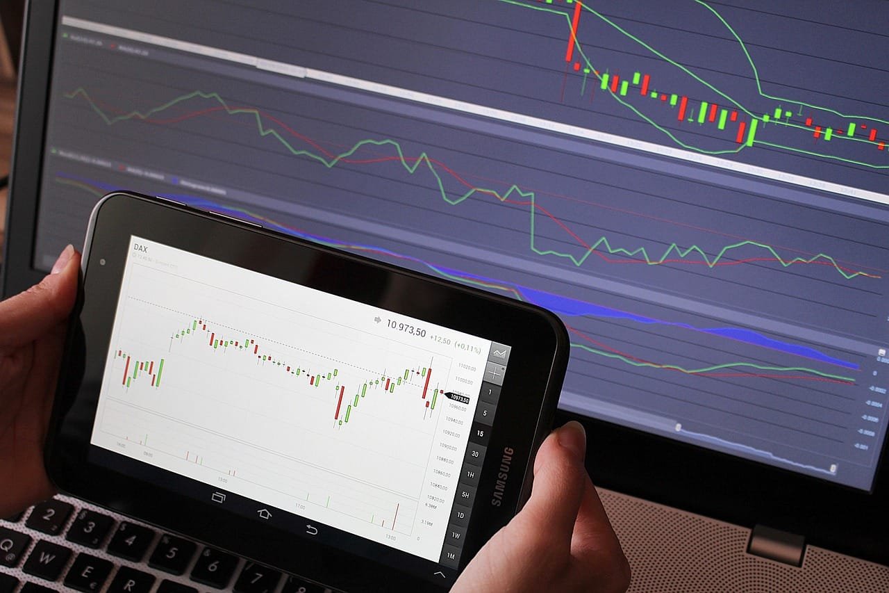 REER movements show no significant effect on EU trade balances