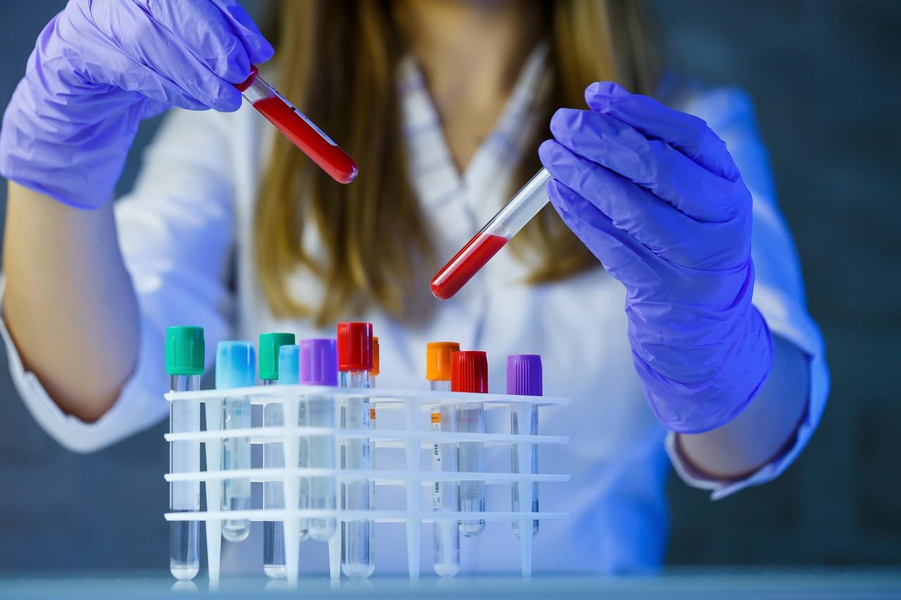 Nasal microbiome linked to modest nasal epigenome variation