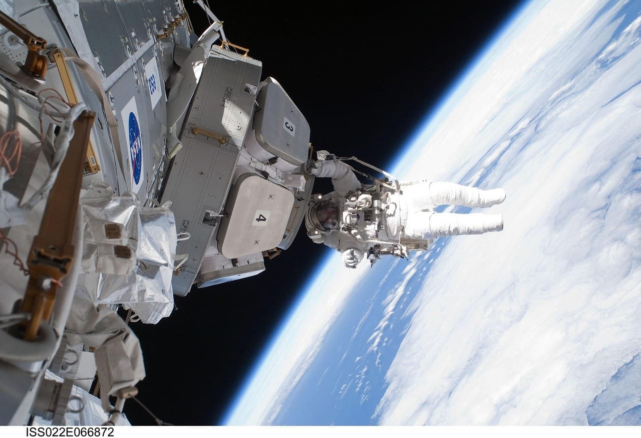 Uncertainty Quantification of Satellite-Based Essential Climate Variables Derived from Deep Learning