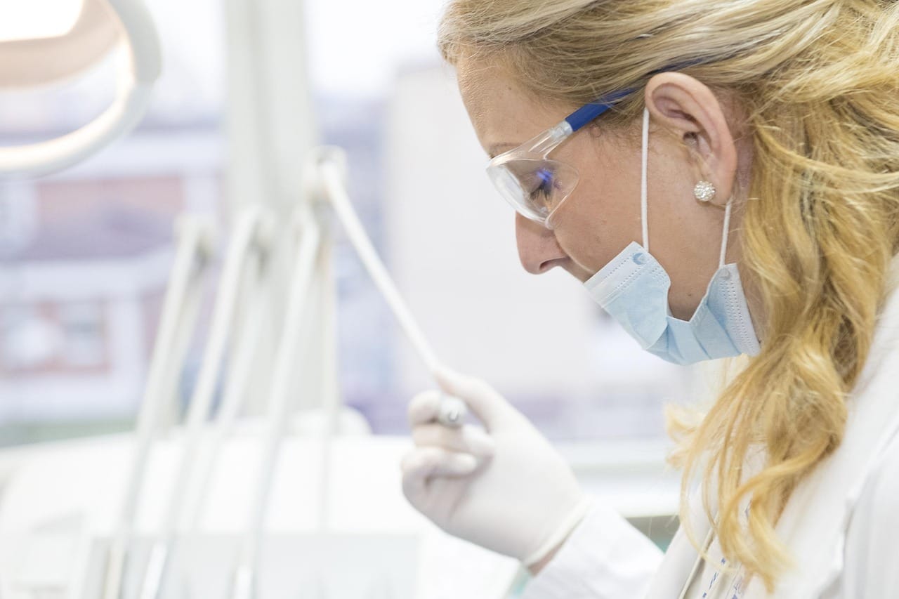 Guideline supports less invasive management of deep caries