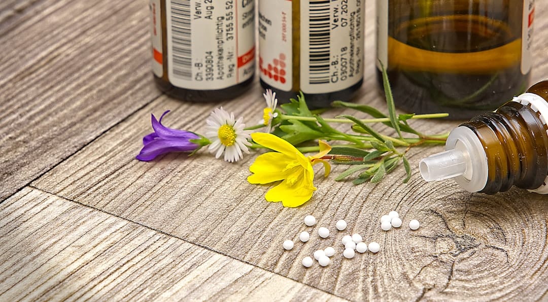 Saffron floral residues showed antimicrobial and antioxidant activity