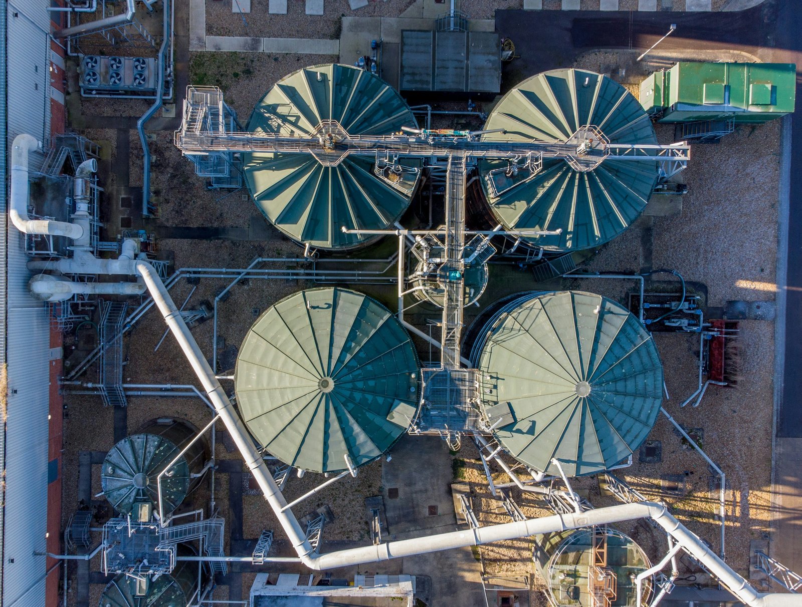 CAES model supports active power regulation services