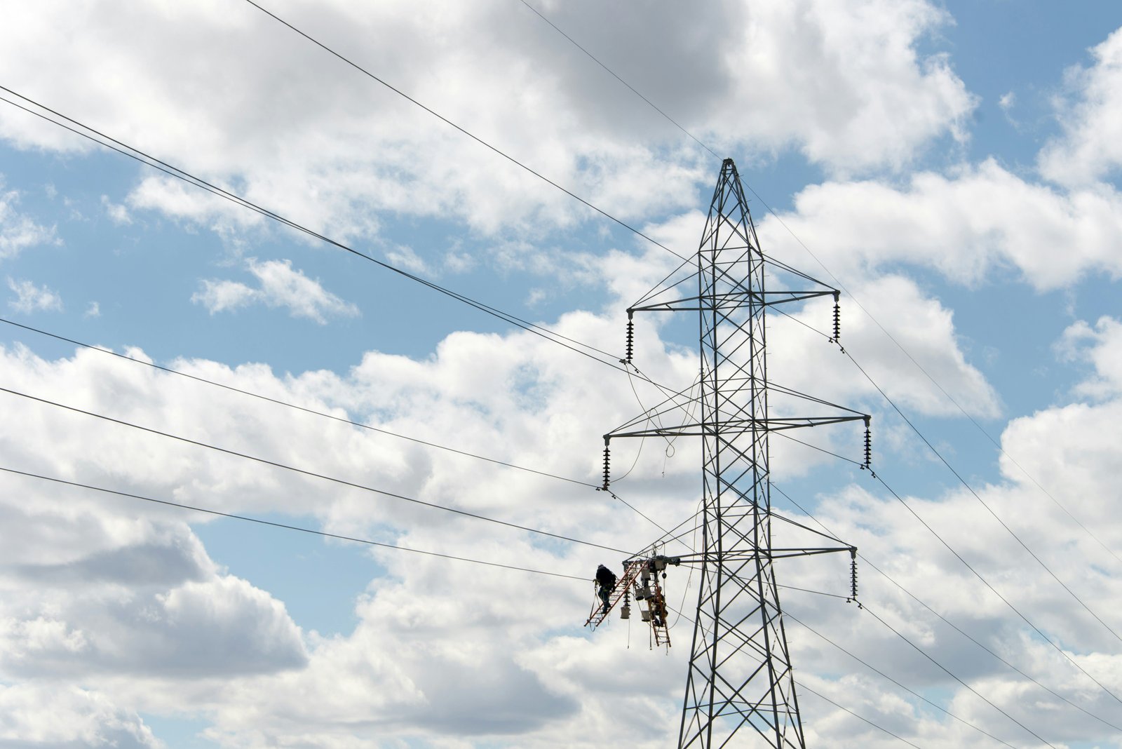 China’s electricity and carbon prices show partial coupling