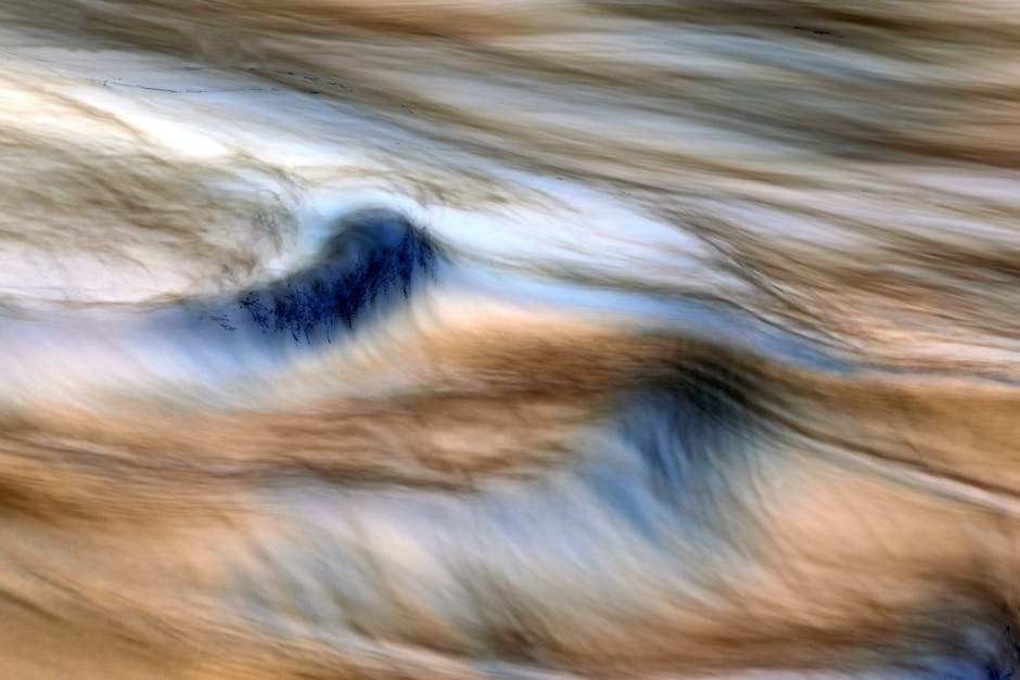 Internal-wave breaking depends on two shear-driven mechanisms